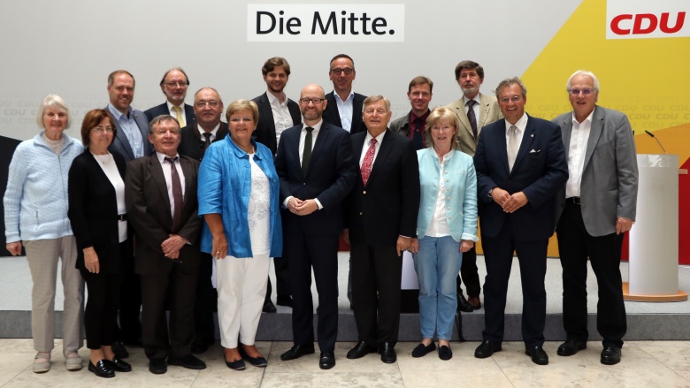 Jutta Malla, Christa Matschl, Stephan Krüger, Rüdiger Goldmann, Nikolaus Poppitz, Egon Primas MdL, Iris Ripsam MdB, Nikolaus Haufler, Dr. Peter Tauber MdB, Christoph Zalder, Helmut Sauer, Fedor M. Mrozek, Gudrun Osterburg, Adolf Braun, Heiko Schmelzle und