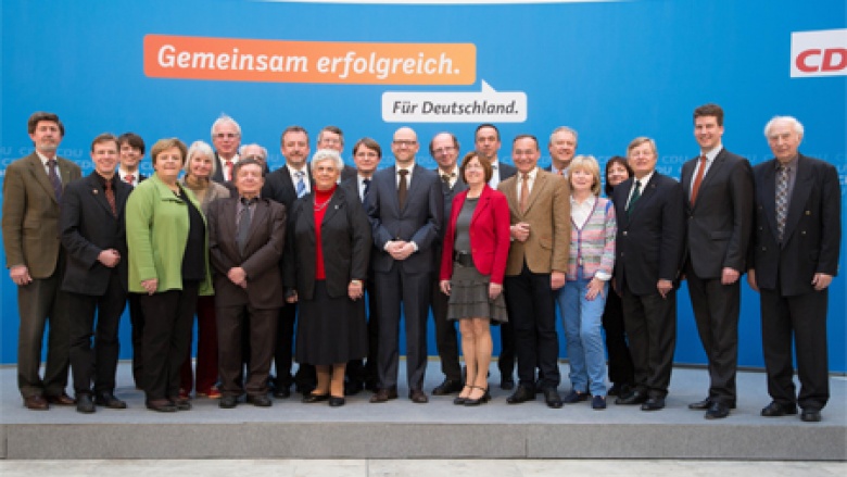 Der OMV-Bundesvorstand mit dem CDU-Generalsekretär Dr. Peter Tauber MdB.